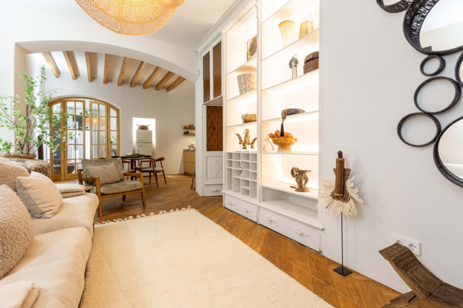 Exceptional Renovation in the Heart of La Missio - Spacious apartment with charm and character