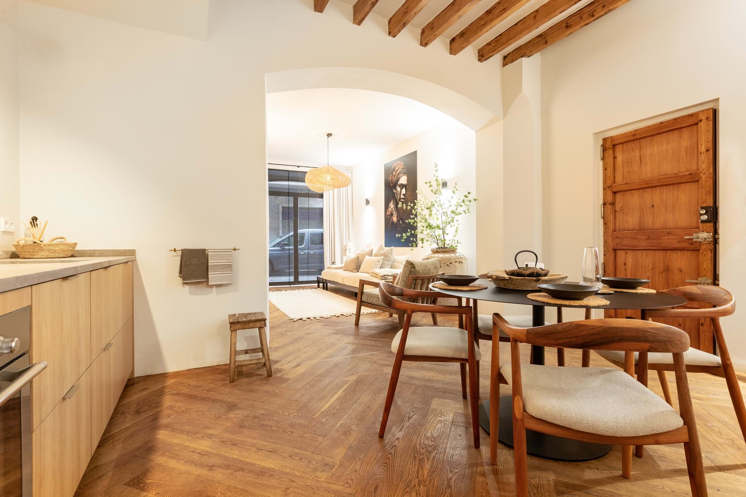 Exceptional Renovation in the Heart of La Missio - Spacious apartment with charm and character