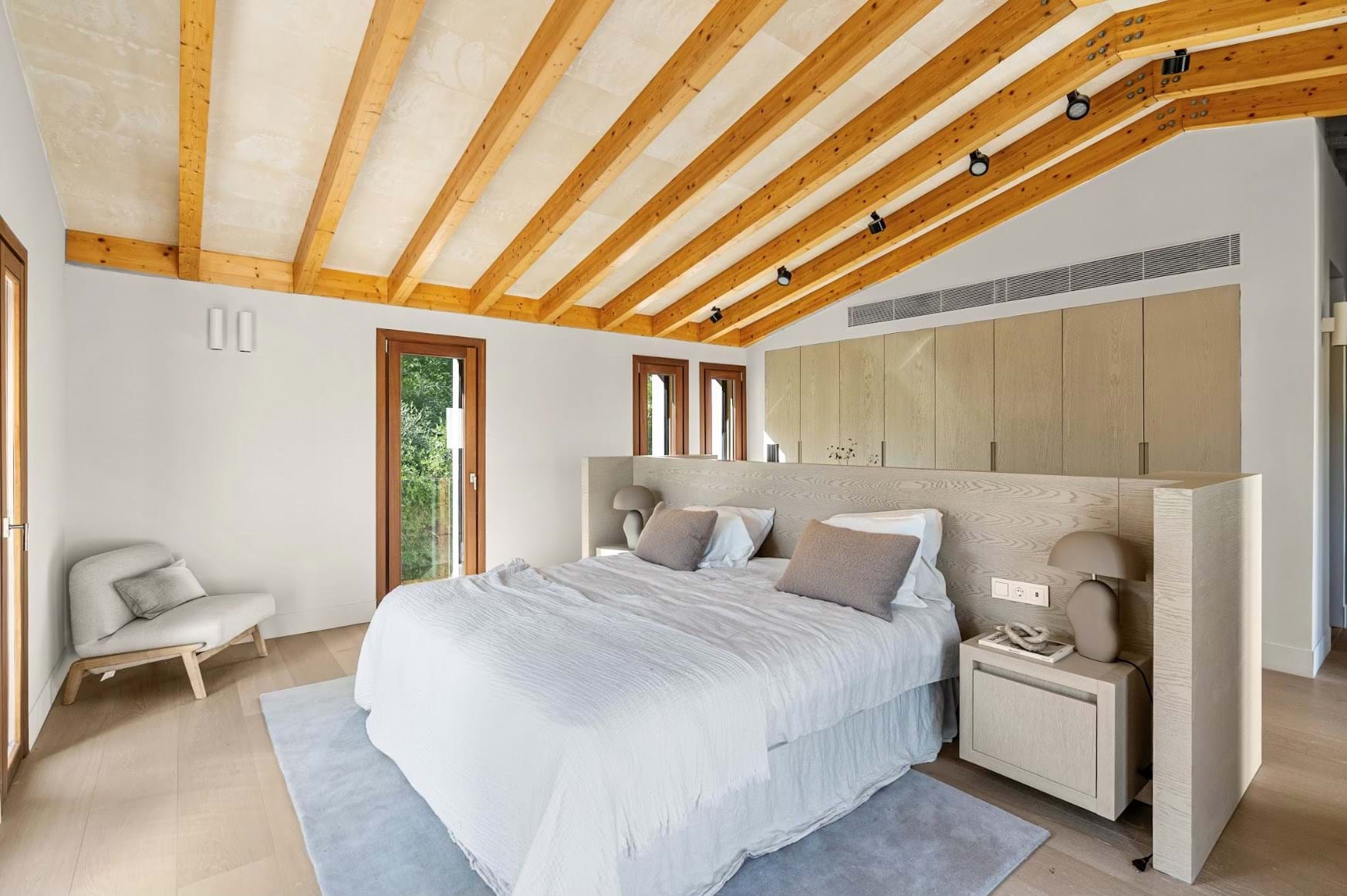 Finca Es Castell – The southeast of Mallorca at its finest: Calm, exclusive, and full of quality of life.