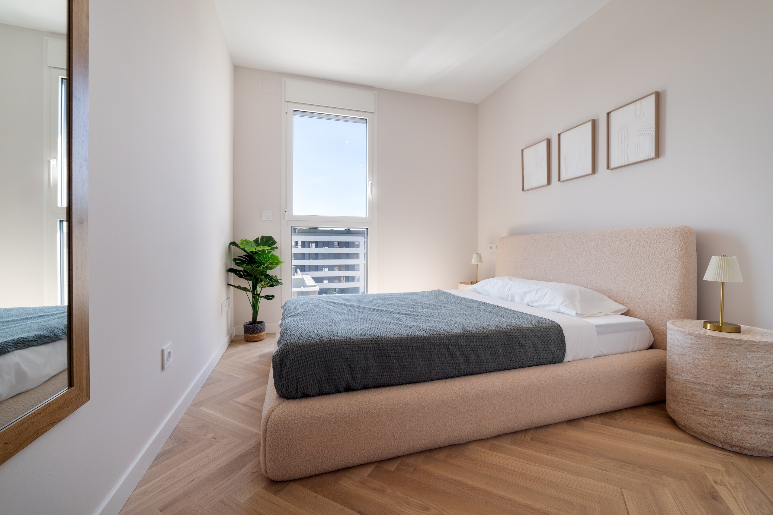 Newly built penthouse for sale in Palma with sea views and private roof terrace