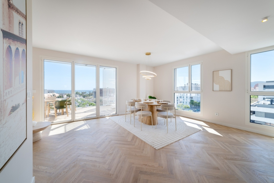 Newly built penthouse for sale in Palma with sea views and private roof terrace