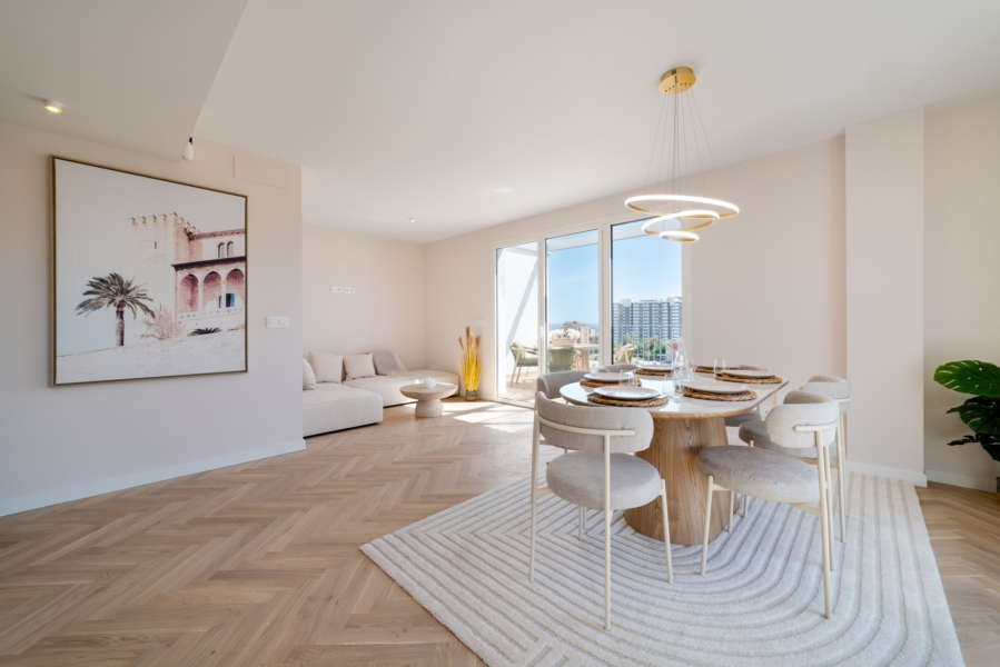 Newly built penthouse for sale in Palma with sea views and private roof terrace