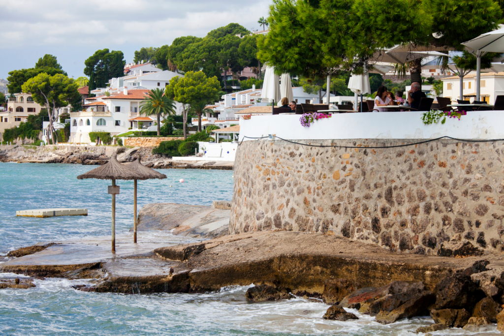 Lunch at La Terraza Alcanada overlooking the Platja d’Alcanada