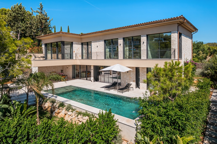 Can Blanc – A contemporary mediterranean haven with breathtaking sea views — photo 1
